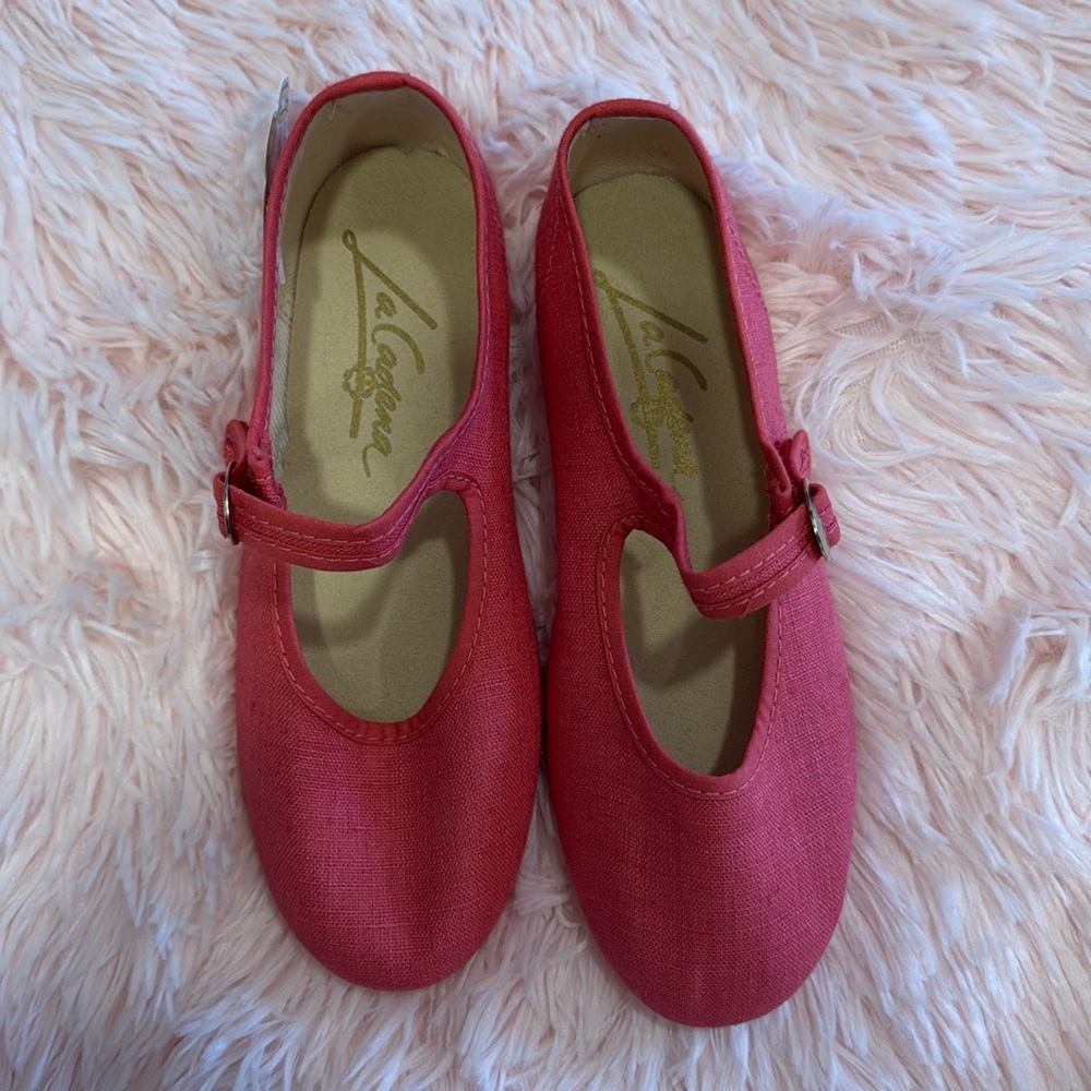 La Cadena Strawberry Linen Mary Jane